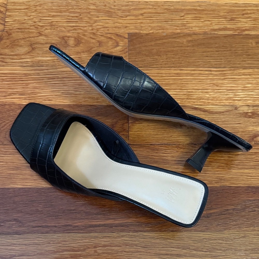 H&M Black Croc-Embossed Square-Toe Mules